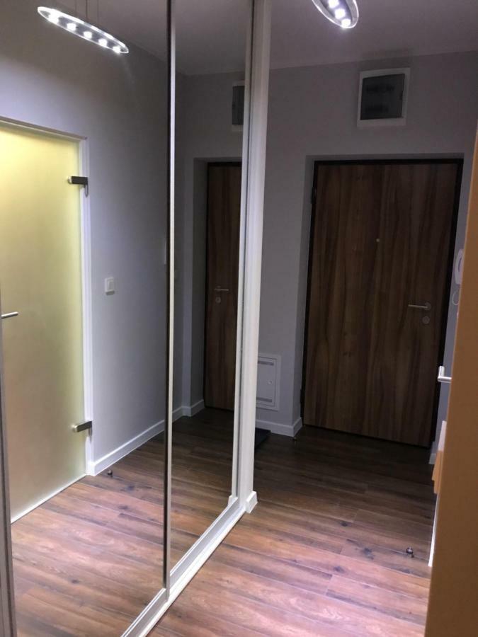 Premium Apartment - Chopin Airport Варшава Экстерьер фото